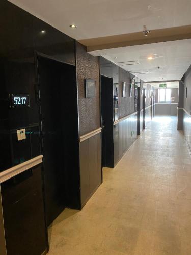 映向派京春酒店 SpringTime Hotel – Beijing, NY