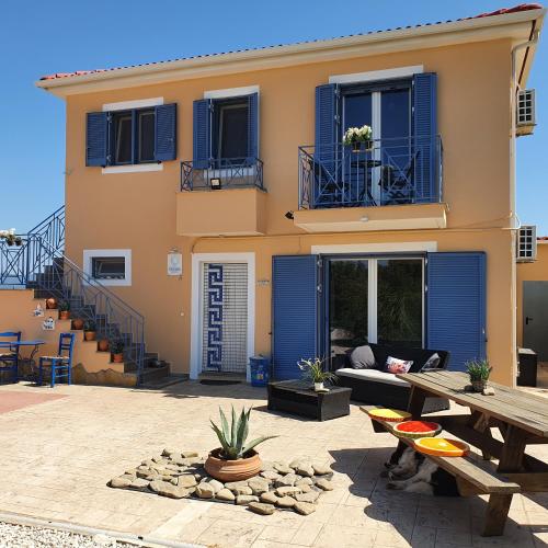 Villa Finiki Messinia upstairs - Pylos Villa Finiki Messinia upstairs - Pylos