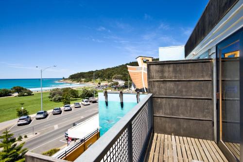 Lornebeach Apartments Ideally located in the Lorne area, Lornebeach Apartments promises a relaxing and wonderful visit. The property offers guests a range of services and amenities designed to provide comfort and convenien