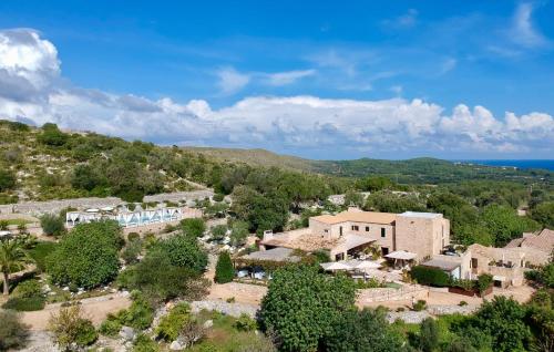 Cases de Son Barbassa Hotel & Restaurant - image 2