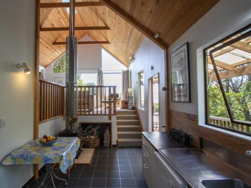 Kanuka House - Kaiteriteri Holiday Home