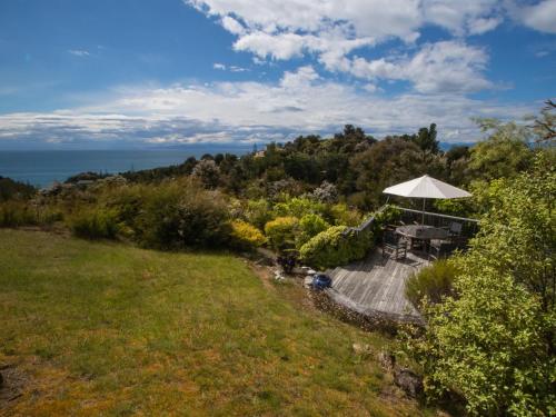 Kanuka House - Kaiteriteri Holiday Home