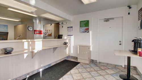 Előcsarnok, Motel 6 Owensboro, KY in Owensboro (KY)