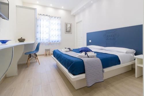 2 twin beds
