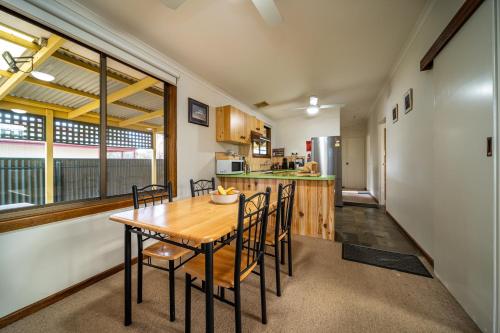 廚房, Flinders Ranges Bed and Breakfast in 霍克