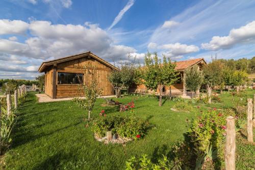 One-Bedroom Bungalow