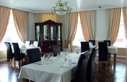 Restaurant, Villa & Restoran Soffa in Haapsalu