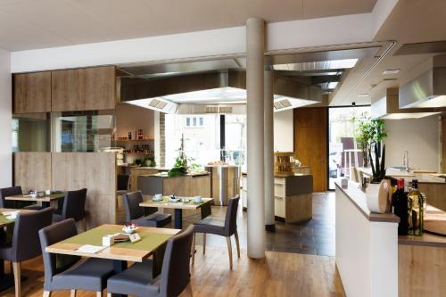 Ēdiens un dzērieni, Hotel Martha in Beringena