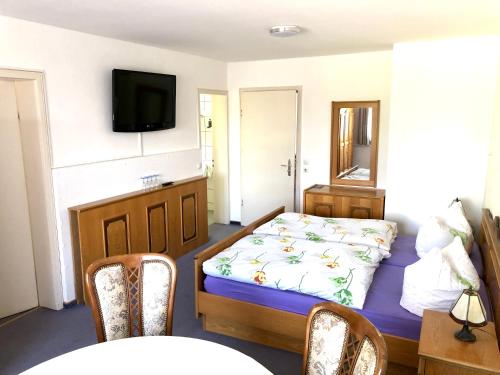 Hotel Charlott - image 7