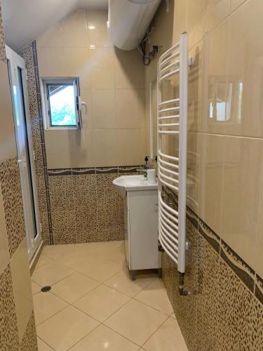 Apartment with Terrace image 9