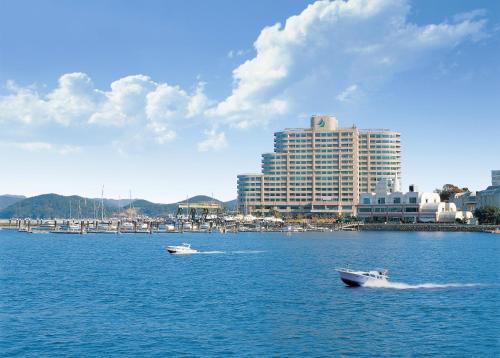 Exterior view, Kumho Tongyeong Marina Resort in Tongyeong-si