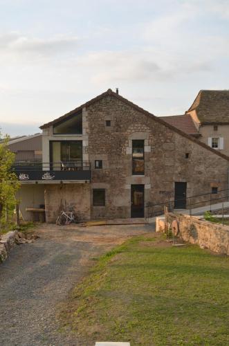 . Gîte de fontanes aubrac Margeride loups du gevaudan Lozère