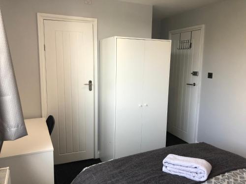 Blueville House, Bluewater, 4-Bed House, Greenhithe, Dartford, Kent