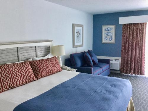 Beach View Hotel - image 14
