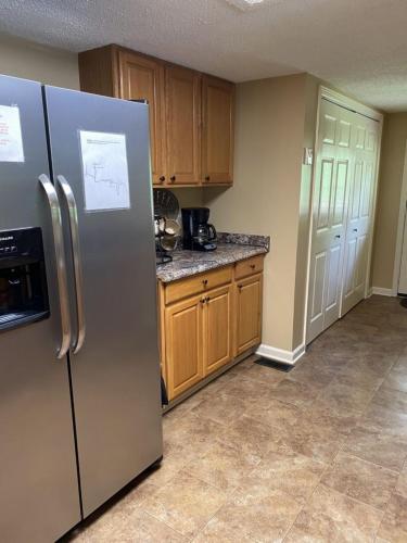 Mountain Creek Way Cabin - image 7