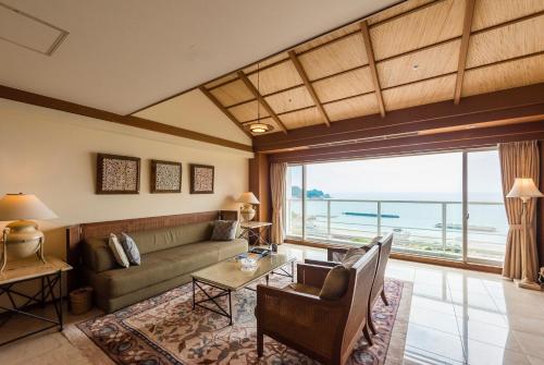 Nishiizu Crystal View Hotel in Nishiizu