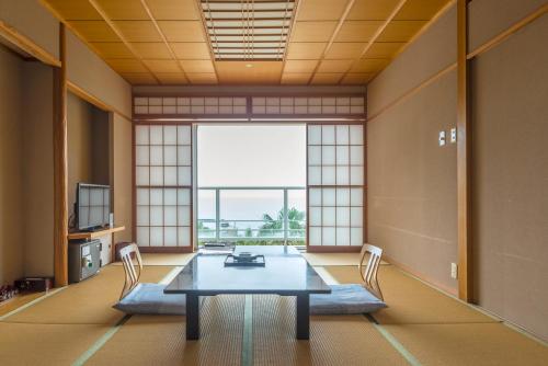 Nishiizu Crystal View Hotel in Nishiizu