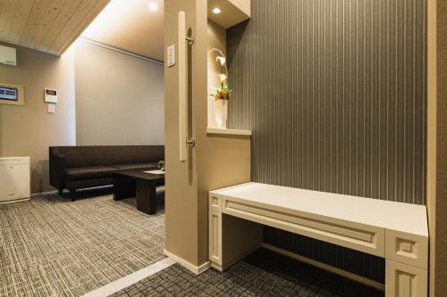 Standard Triple Room image 9