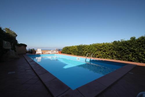 Villino Lu Ciuoni with nice sea view - image 8