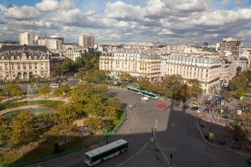 Hôtel de la Place des Alpes - image 6