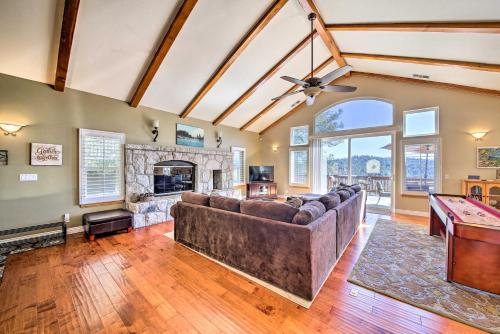 Mountain Gem with Game Room 5 Mi to Lake Arrowhead! - image 2