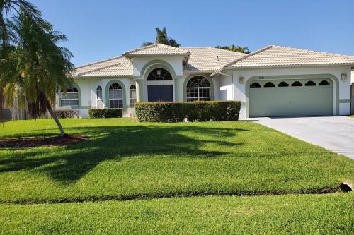 Our Beautiful Florida Vacation Home With Heated Pool