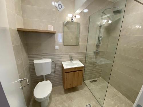 B&T Apartments - image 5