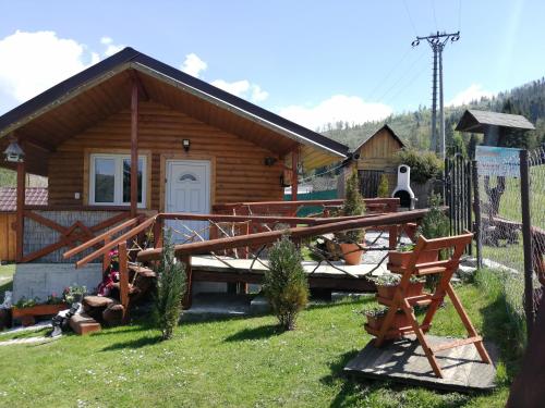 Ubytovanie Lesky - Accommodation - Mlynky