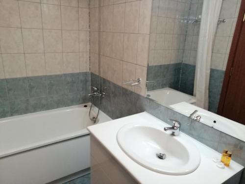 Studio in Flora Aparthotel