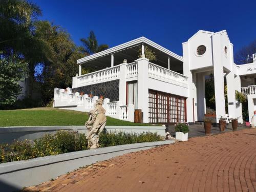 Erasmus Manor Guest House
