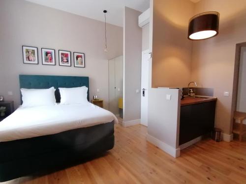 Temple Suites Guesthouse in ปอร์ติเมา ทาวน์ เซ็นเตอร์