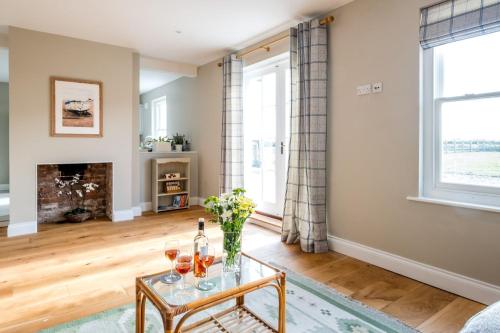 The Dower Lodge - image 7