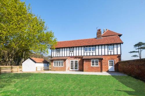 The Dower Cottage - image 14