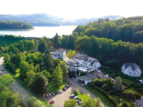 . Hennedamm Hotel