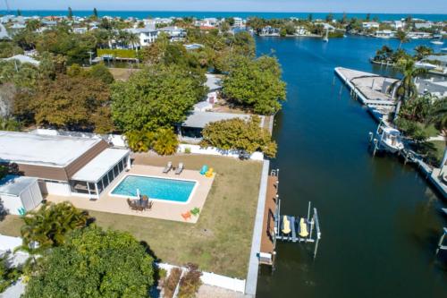 Copacabana Boaters Dream Home - image 2