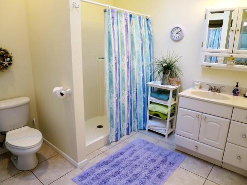 Sand Dollar Beach Side Villa - image 4