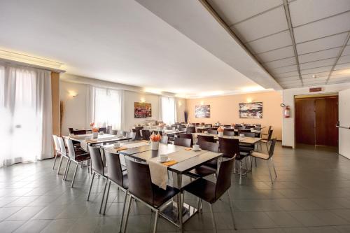 Hotel Alba Roma - image 9