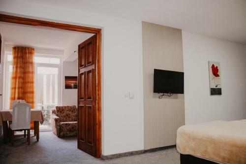 Hotel Villa Matic - image 11