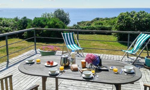 Maison de 5 chambres a Moelan sur Mer avec magnifique vue sur la mer jardin amenage et WiFi a 200 m de la plage gîte à louer Brigneau