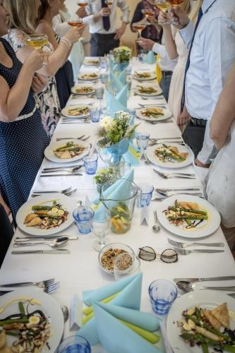 อาหารและเครื่องดื่ม, Hotel Chytrov in จินดริชูฟ ฮราเดค