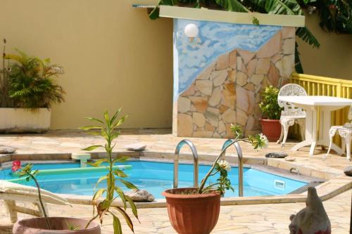Villa de 3 chambres avec piscine privee jardin clos et wifi a Sainte Anne - Location, gîte - Sainte-Anne