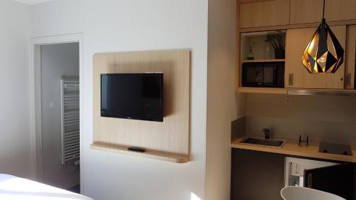 Appart Hotel Montchapet Dijon Centre - image 11