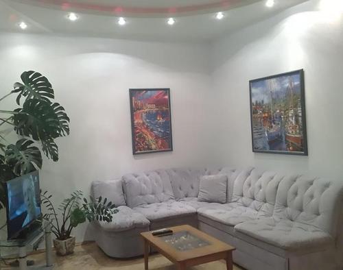Ok Apartments near Palace Sporta - Kiev - image 5