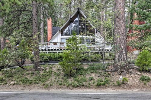 Lake Arrowhead A-Frame House with Private Hot Tub!