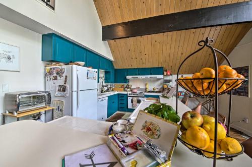 Lake Arrowhead A-Frame House with Private Hot Tub! - image 7