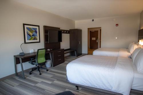 Holiday Inn Express & Suites Tonawanda - Buffalo Area, an IHG Hotel