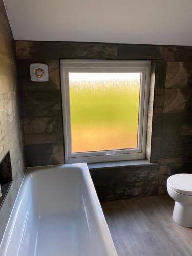 Waterside Guesthouse - image 12