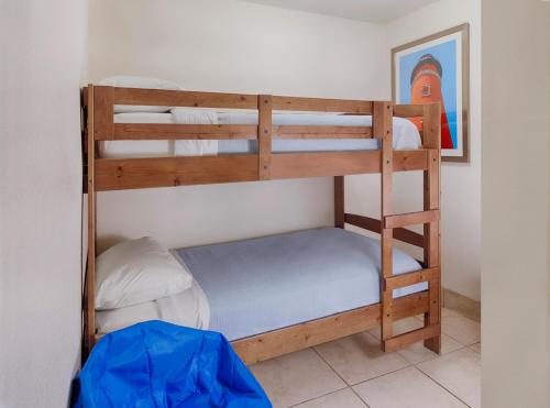 Holiday Inn Resort Daytona Beach Oceanfront By IHG - image 2