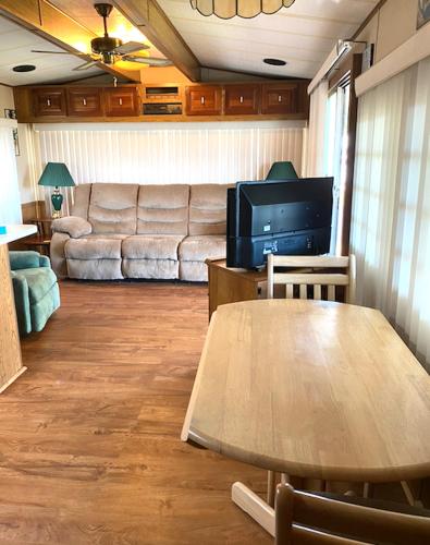 Woody's RV Resort LLC - 주방