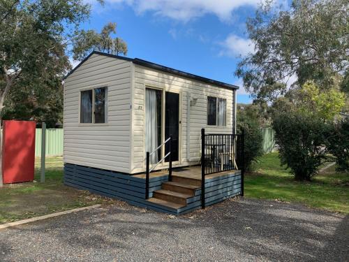 Horsham Riverside Caravan Park Room Type - Cabin - No Pets